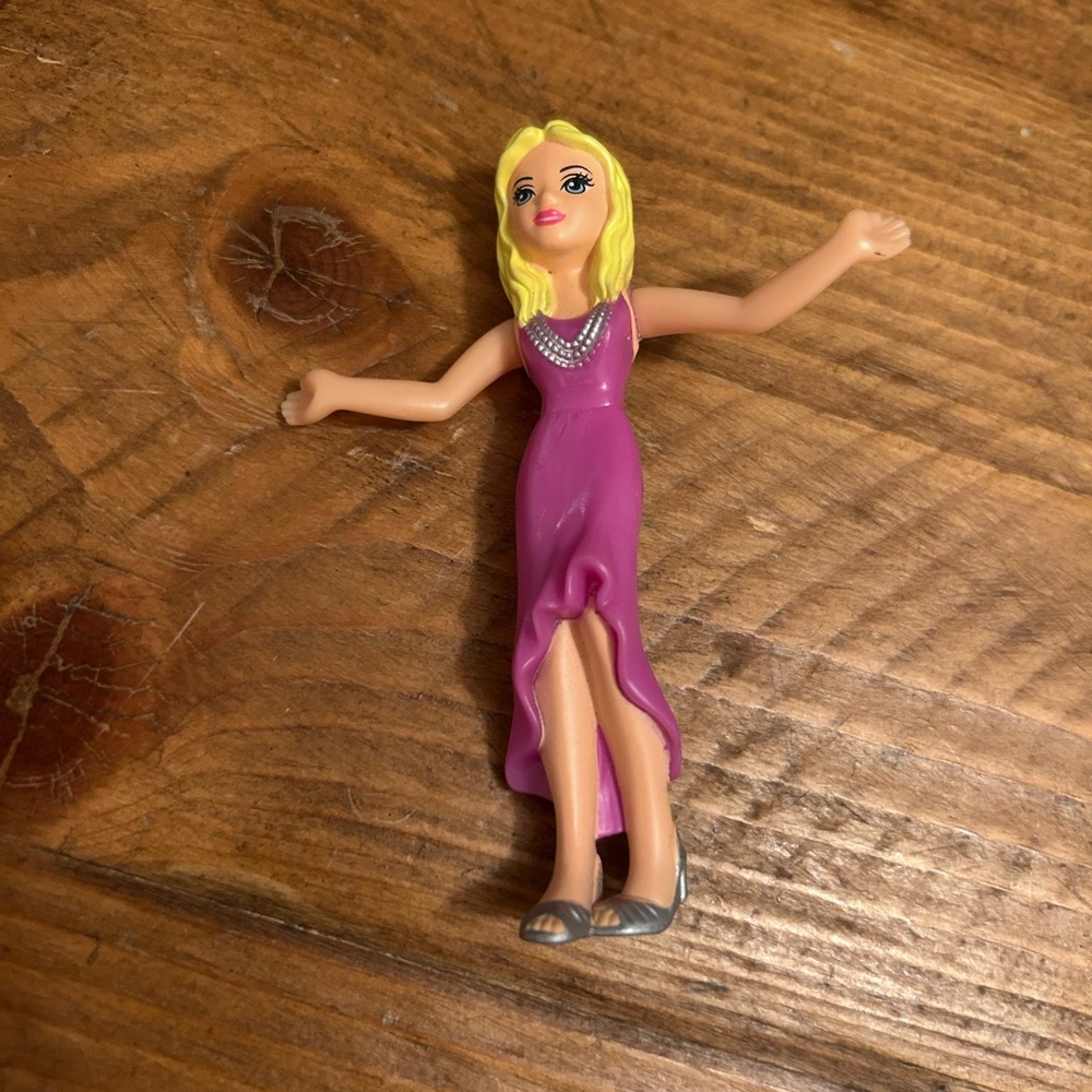 McDonald’s Happy Meal Toy Polly Pocket Purple Dress 2008 as is